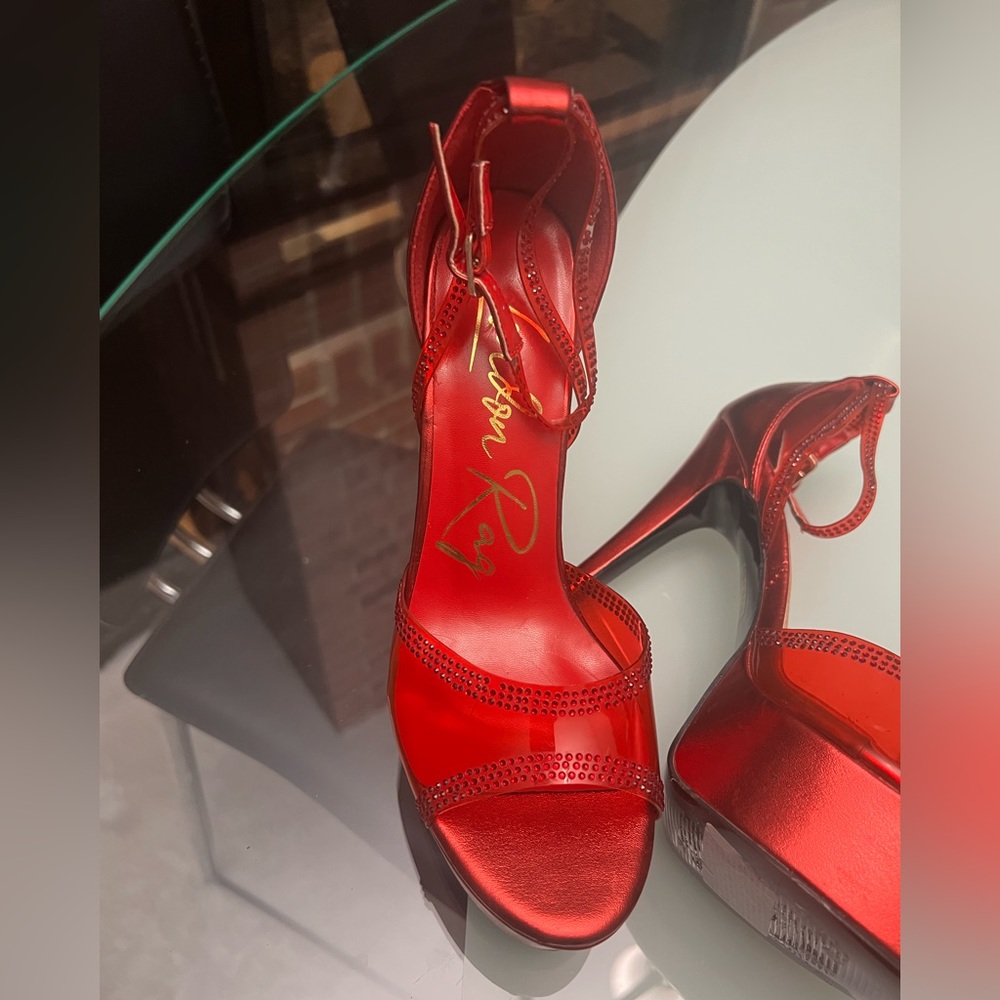 London Rag Heel - Picture 7 of 7